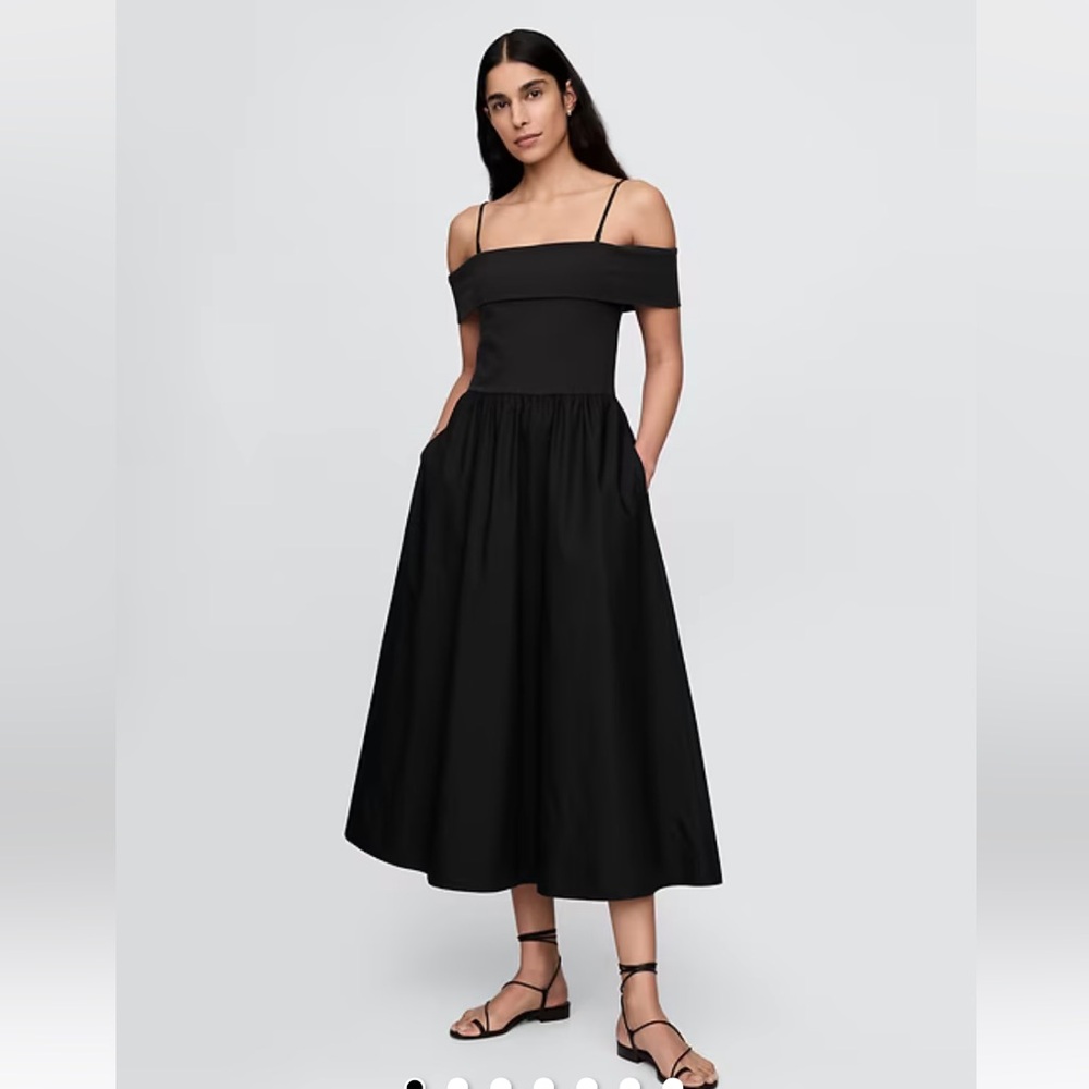 Black Off-Shoulder Elegant Dress